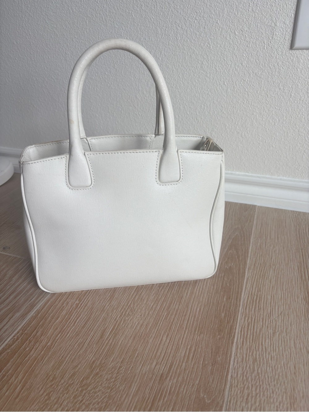 Furla White Saffiano Bag with Crossbody Strap - Picture 6 of 9